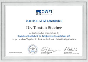 Curriculum Implantologie von Herrn Dr. Stecher